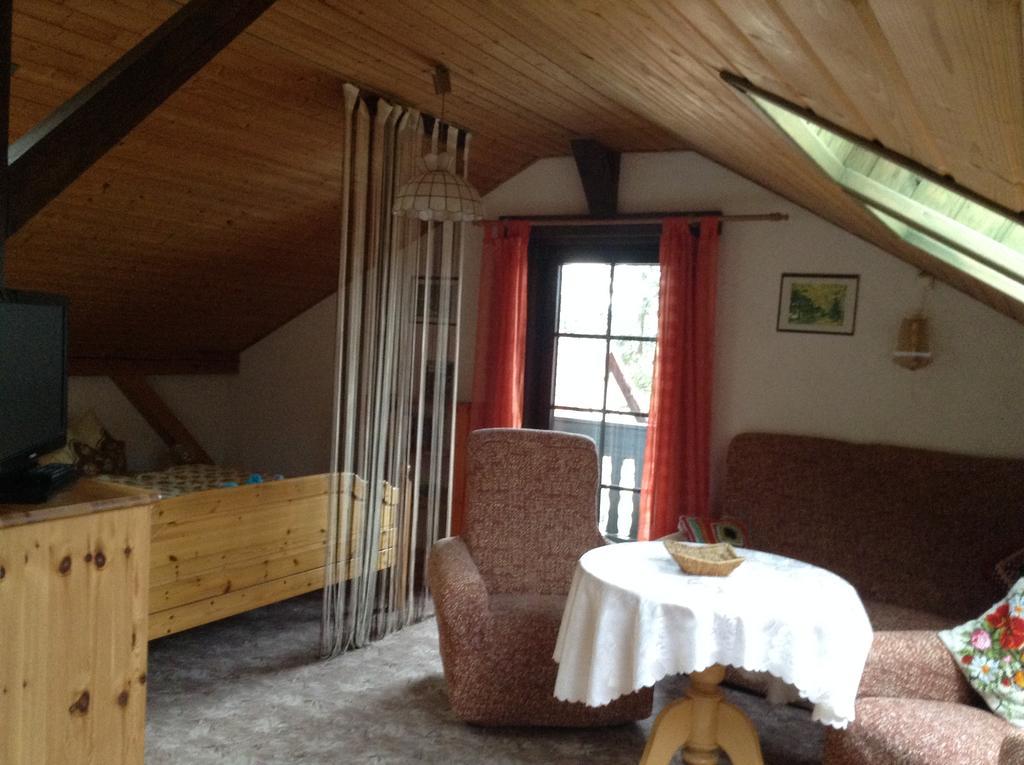 Ferienwohnung Dietlinde Bad Blankenburg Quarto foto